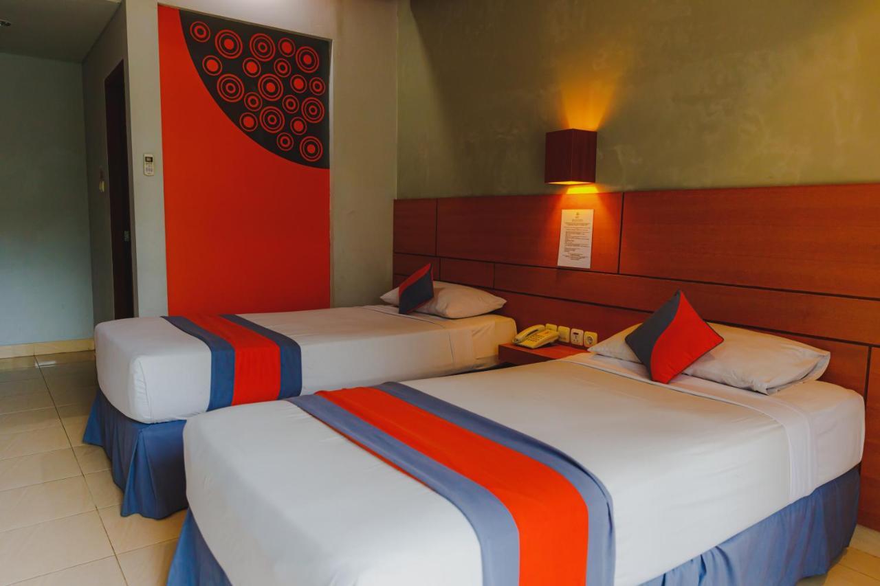 Grand Sinar Indah Hotel Legian  Exterior photo